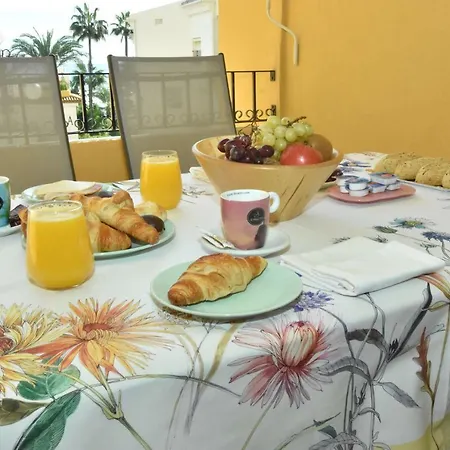 Apartment Cabopino Apartament, Marbella's