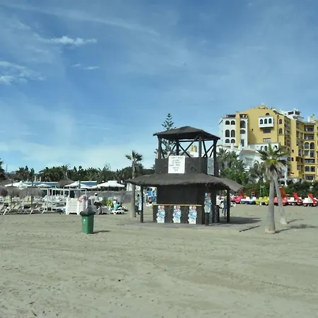 Cabopino Apartament, Marbella's *