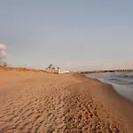 Cabopino Apartament, Marbella's *